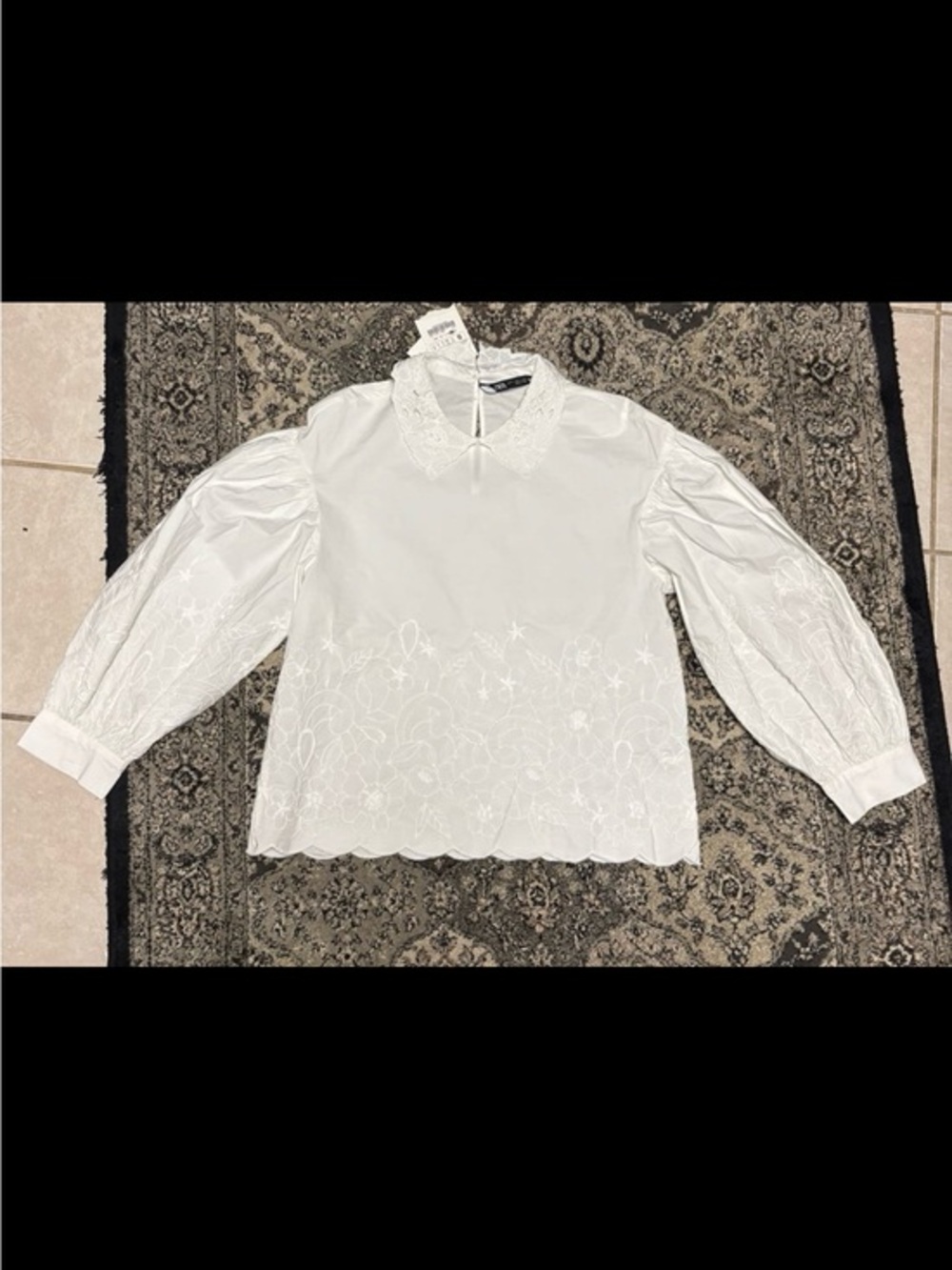 Zara White Eyelet Lace Collar Long Sleeve Blouse size S
